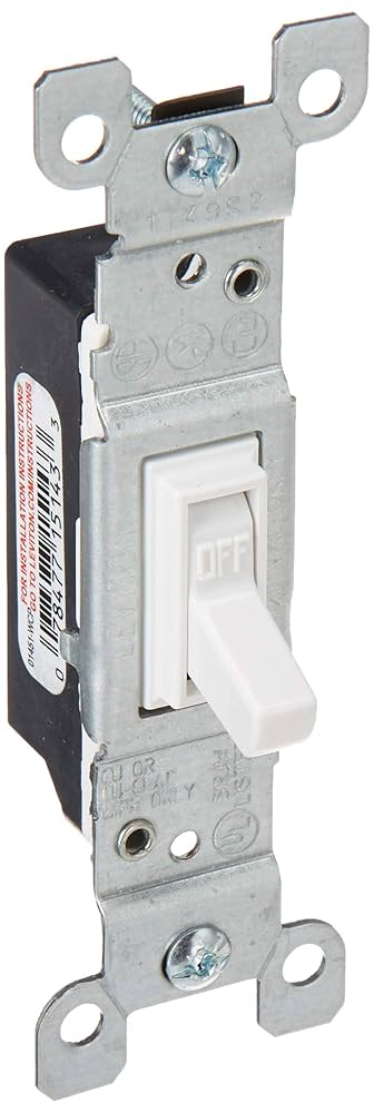 LEVITON APAGADOR DE PALANCA CON CONEXION A TIERRA 15A 120V BLANCO