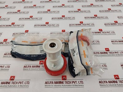 HUBBELL CLAVIJA PYS 2P 3H 20A 250V IP67