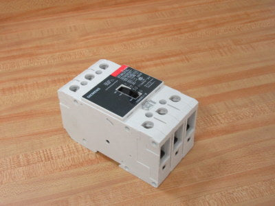 INT AUT LGG3B015L UL489 3P IN=15A  600Y/347V AC 65kA  480V   25kA