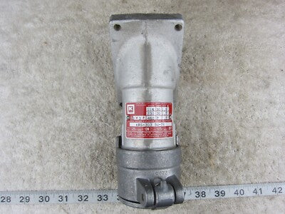 HUBBELL/KILLARK RECEPTACULO 3P 4H 30 AMPS AR342