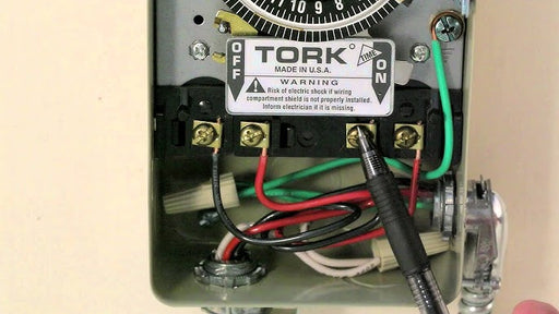 TORK INTERRUPTOR HORARIO TO-1104-P 24 HRS 220 V