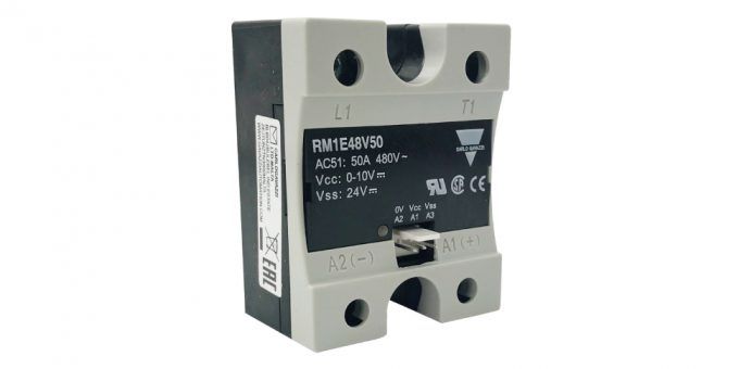 CARLO GAVAZZI RELEVADOR DE ESTADO SOLIDO RM1E48V50