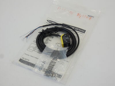 BANNER WORLD BEAM PHOTOELECTIC SENSOR 10-30VDC