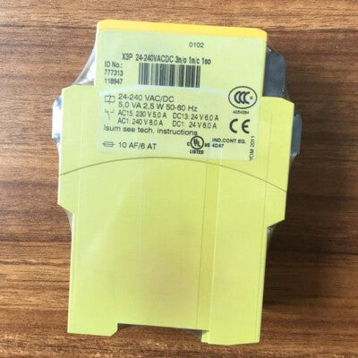 PILZ SAFETY RELAY 24V AC/DC 777760