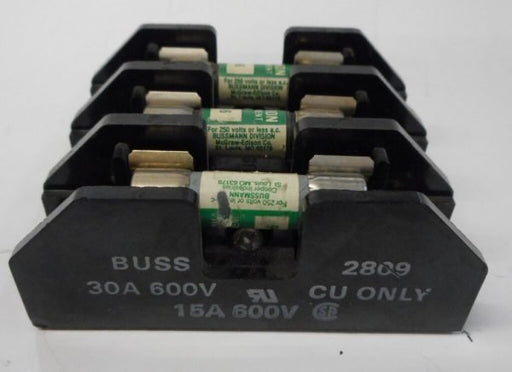 BUSS FUSE HOLDER 3 AMPERS 250VOLTS