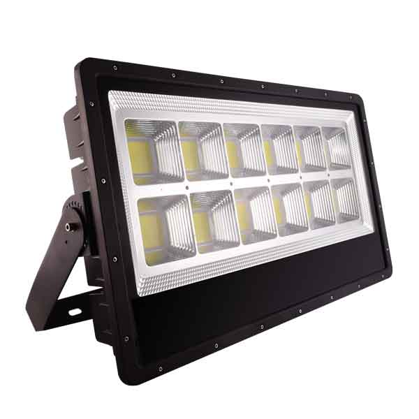 SUPRA LUMINARIO AUBE SLED-820 100W