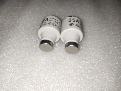 FUSIBLE TIPO BOTELLA 35A 500V