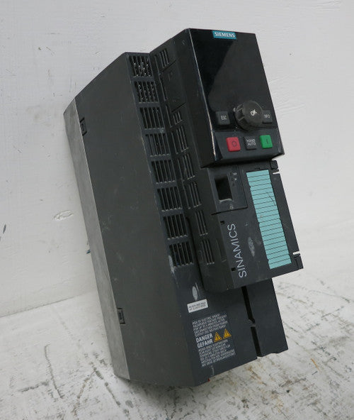 SIEMENS SINAMICS G120P PM230 10HP 380-480V C/FILTRO