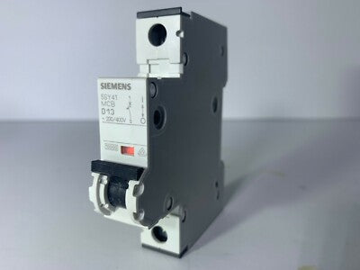 SIEMENS INT TERMOMAG P/RIEL 1P 13A D 10KA 230/400V T=70 MM