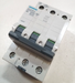 SIEMENS INT AUTOMATICO Icu=70 kA 3P 400 A