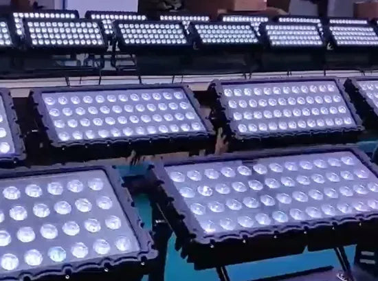 LUMIANCE PROYECTOR LED FLOOD 150W 120-277V 5000K