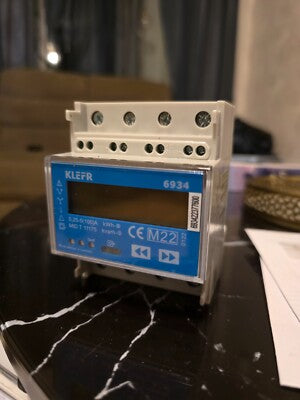 FINDER MEDIDOR DE ENERGIA 3 FASES 400VAC MODBUS