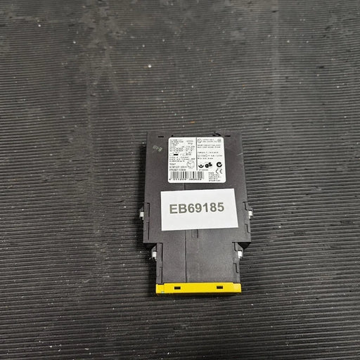 PILZ EXPANDER MODULE PZE9 110-120VAC 50/60HZ 8NO/1NC 774143