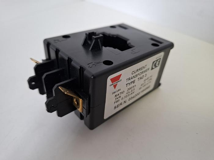 CARLO GAVAZZI TRANSFORMADOR DE CORRIENTE 200:5A