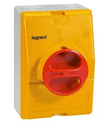 LEGRAND INTERRUPTOR ROTATIVO TRIPOLAR EN CAJA 25A