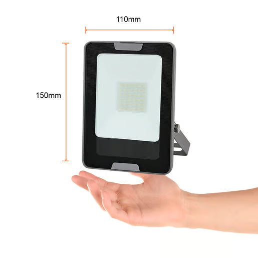TECNOLITE REF 30W 240V 3000K 2700LM IP65 IK07 NEGRO