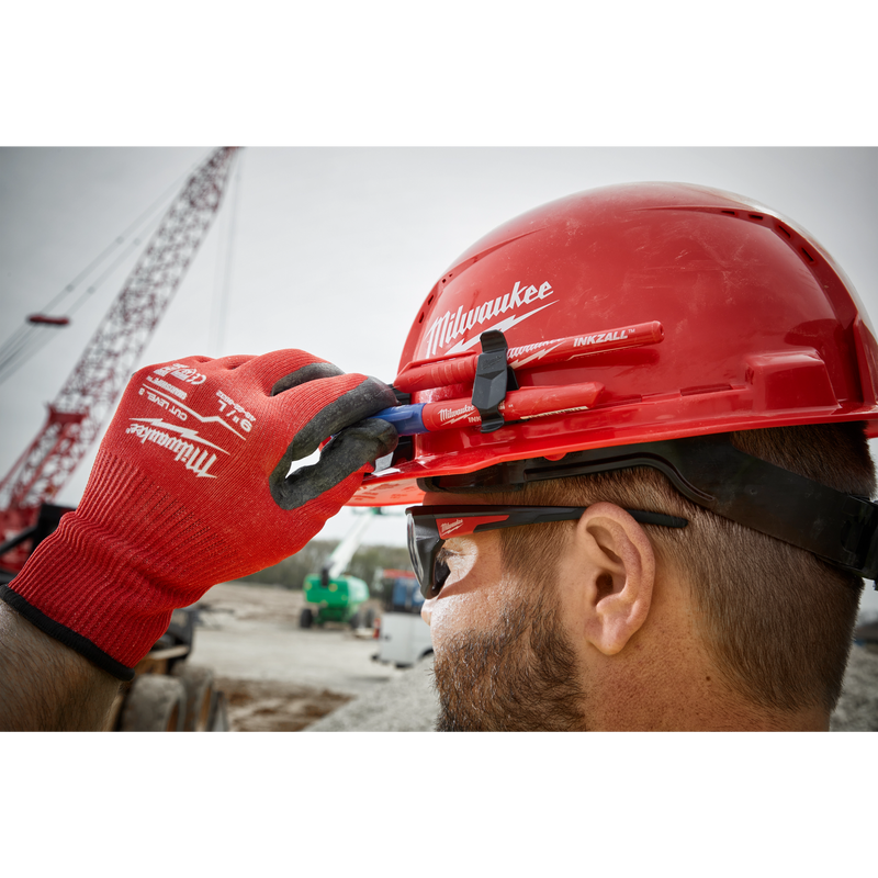 MILWAUKEE CASCO CON  ALA DELANTERA C/TIPO DE PERNO 1-CLASE E- ROJ