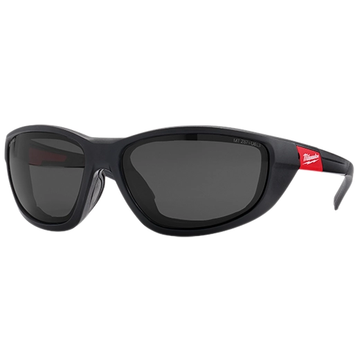 MILWAUKEE LENTES DE SEGURIDAD ALTO DESEMPEÑO OBSCUROS
