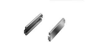 RITTAL ZOCALO VX25 LATERAL 600X100mm ACERO INOX — Dimeint.com