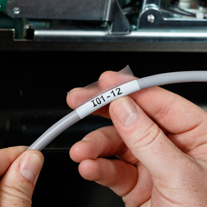 BRADY Etiqueta Bco/Ngo 3/4" Autolaminable P/Imp. Bmp21-Plus SKU: M21-750-427