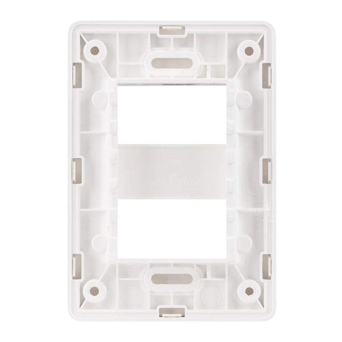 ESTEVEZ UNNO PLACA BLANCA 2U CHASIS BLANCO