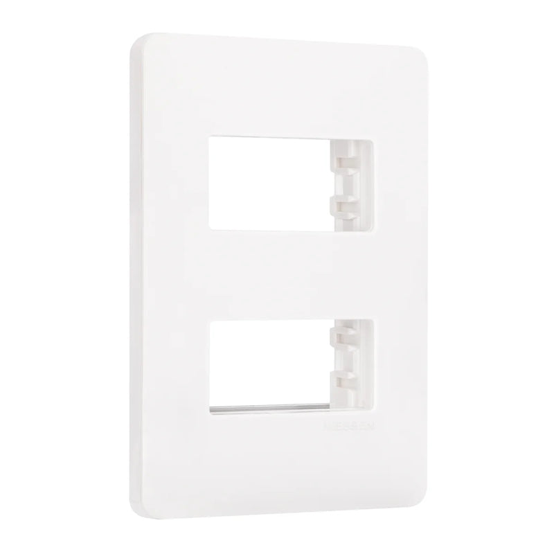 ESTEVEZ UNNO PLACA BLANCA 2U CHASIS BLANCO