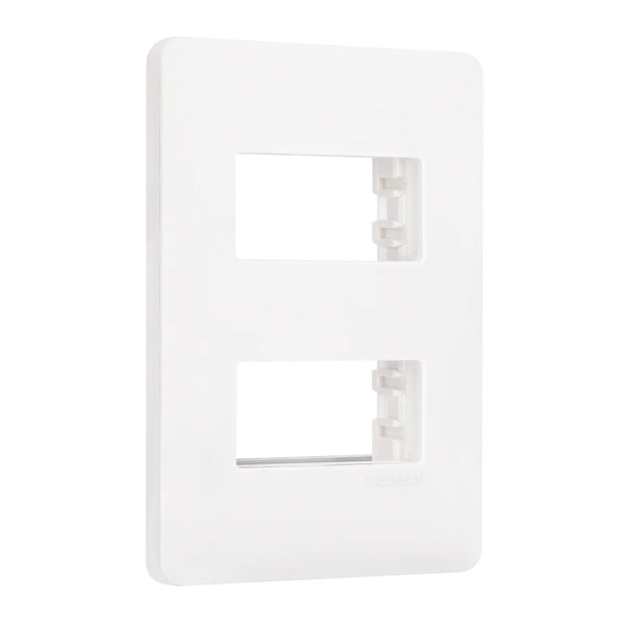 ESTEVEZ UNNO PLACA BLANCA 2U CHASIS BLANCO