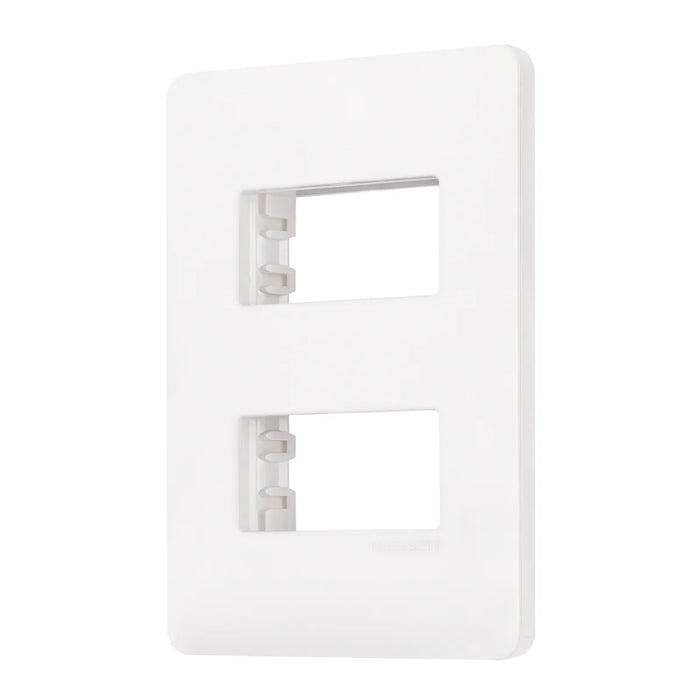 ESTEVEZ UNNO PLACA BLANCA 2U CHASIS BLANCO