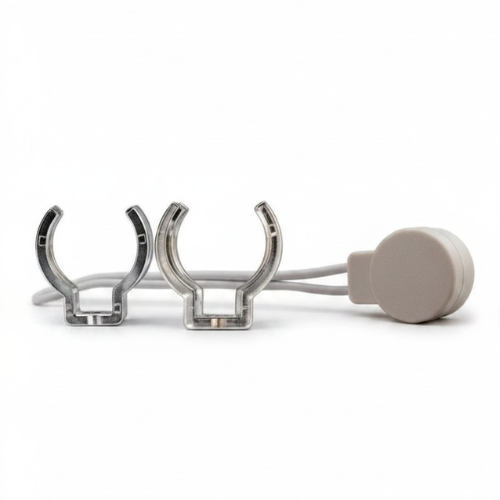 YEE KIT PARA TUBO LED 2.40 36W INCLUYE 2 ABRAZ + 1 BASE