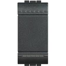 LIVINGLIGHT INTERRUPTOR SENCILLO 1 MOD 16A NEGRO