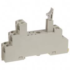 OMRON RELAY SOCKET 5A 8 PIN 250VAC