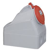 LEGRAND TOMA SOBREPONER 3P+T 32A 440/460V 11H ROJO IP44 TEMPRA